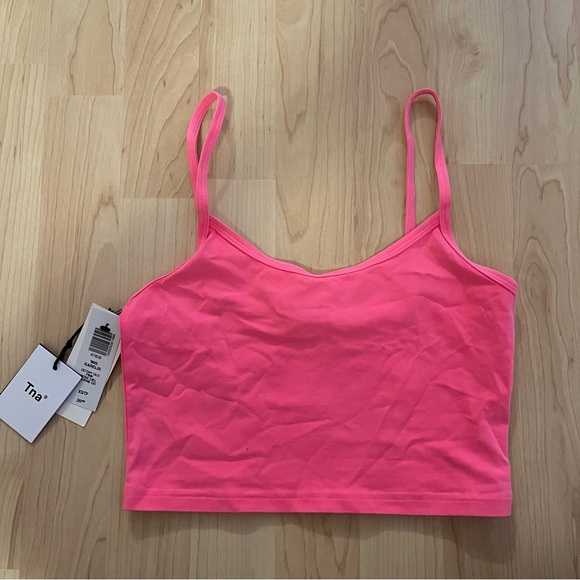 NWT! Aritzia TNA ‘’90s Karelis Tank’ - Picture 5 of 6